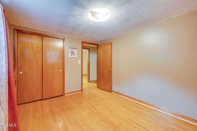 165 Astor Dr Drive, Gate City, VA 24251