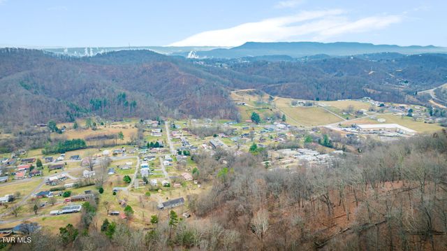 165 Astor Dr Drive, Gate City, VA 24251