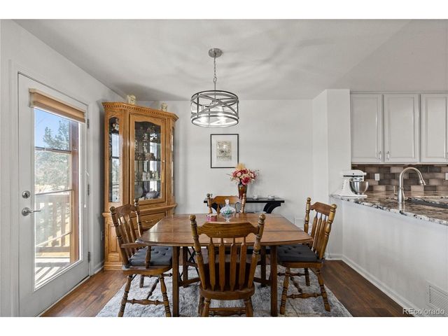 21965 E Irish Dr, Aurora, CO 80016