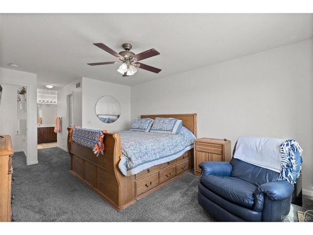 21965 E Irish Dr, Aurora, CO 80016