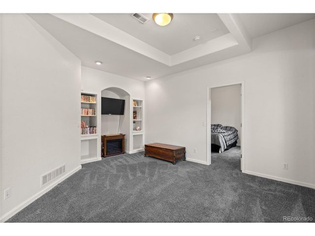 21965 E Irish Dr, Aurora, CO 80016