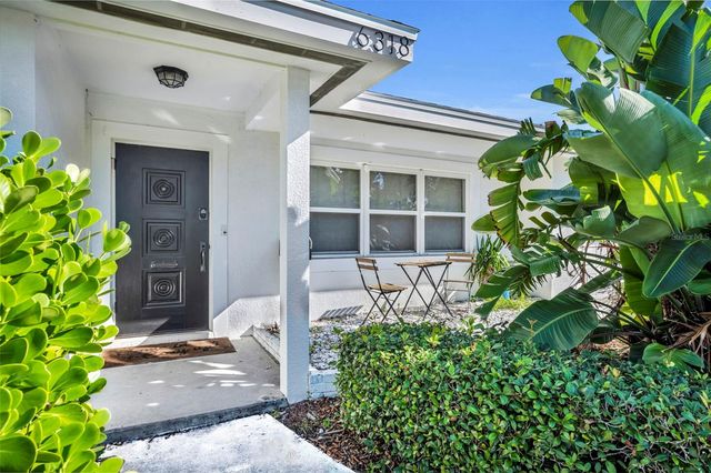 6318 30TH STREET S, St Petersburg, FL 33712