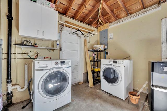 6318 30TH STREET S, St Petersburg, FL 33712