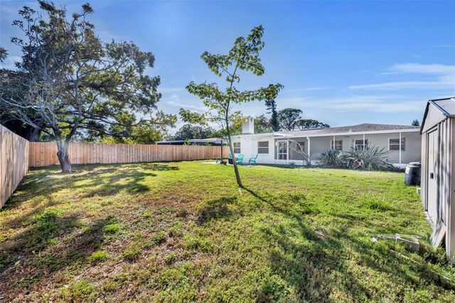 6318 30TH STREET S, St Petersburg, FL 33712