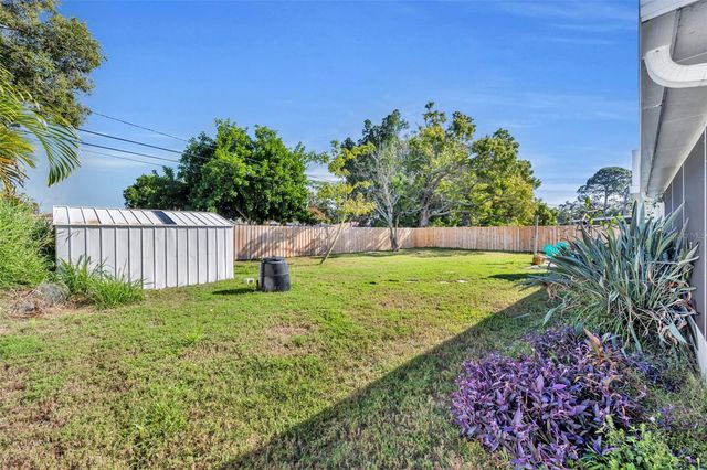 6318 30TH STREET S, St Petersburg, FL 33712