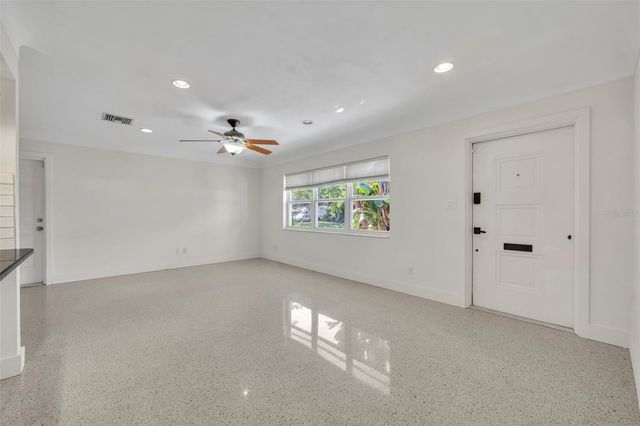 6318 30TH STREET S, St Petersburg, FL 33712