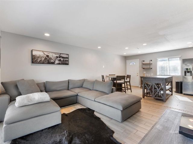 1051 Worthington, San Diego, CA 92114