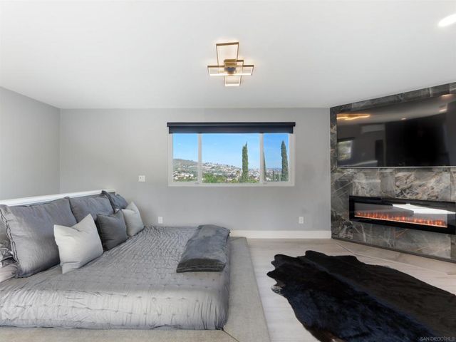 1051 Worthington, San Diego, CA 92114