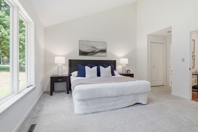 79 Parkhurst Drive 79, Westford, MA 01886