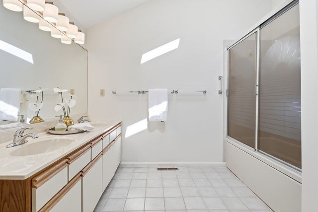 79 Parkhurst Drive 79, Westford, MA 01886
