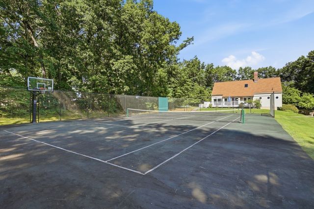79 Parkhurst Drive 79, Westford, MA 01886