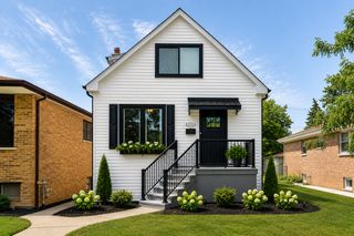6516 N Nordica Avenue, Chicago, IL 60631