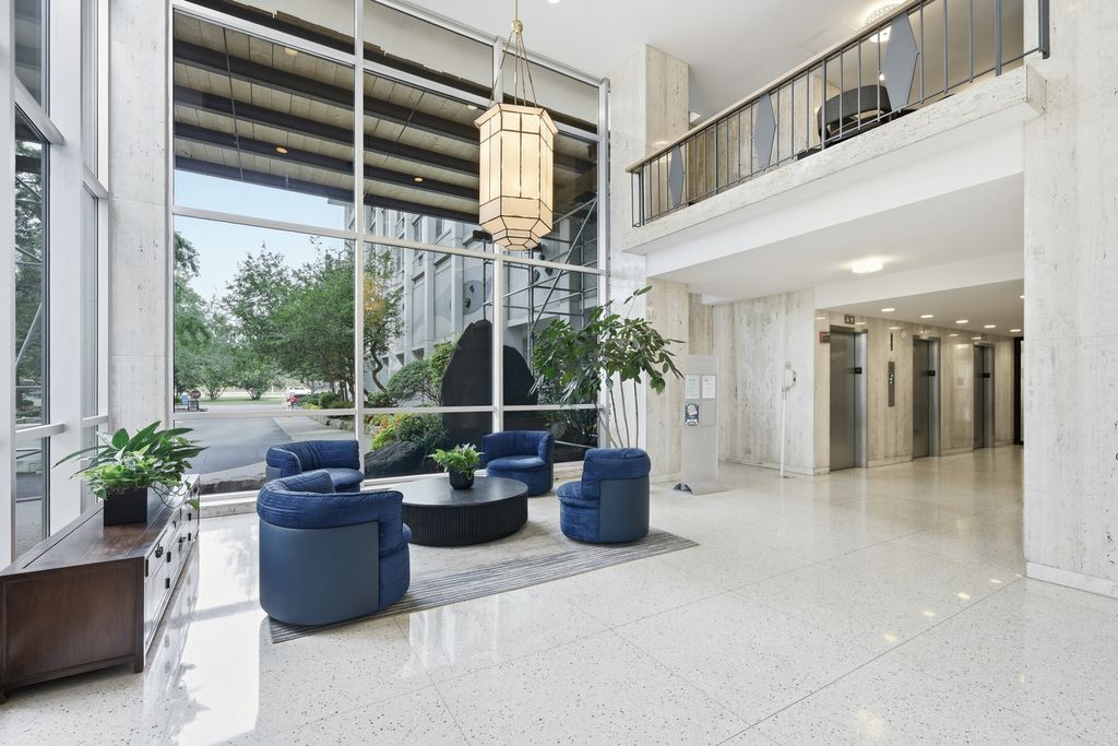 4250 N Marine Drive 2210, Chicago, IL 60613 — photo 2