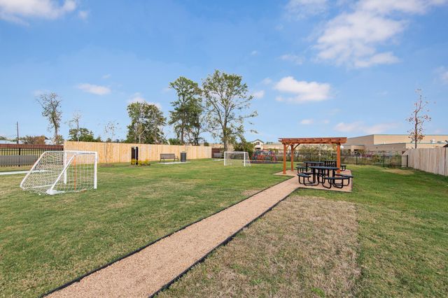 15658 Coneflower Hills Drive, Houston, TX 77090