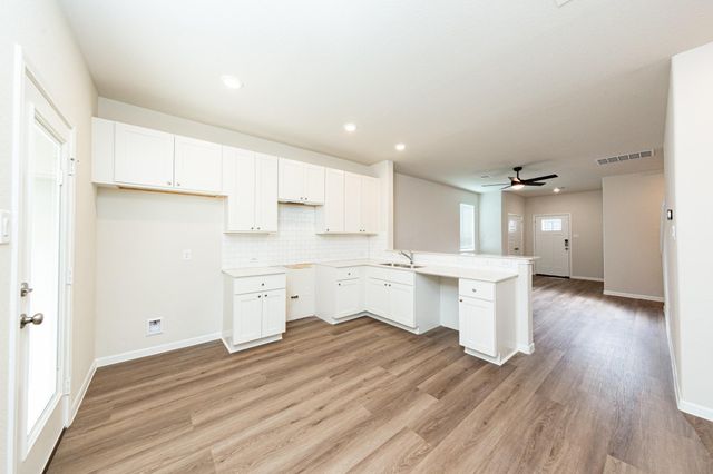 15658 Coneflower Hills Drive, Houston, TX 77090