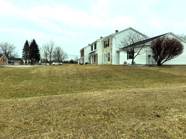 1700 Piper Place, Alma, MI 48801