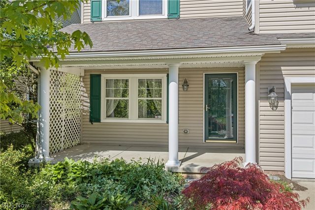 3108 Vermont Place, Green, OH 44312