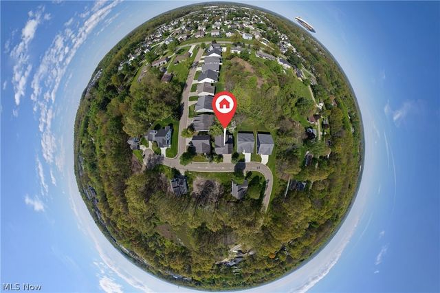 3108 Vermont Place, Green, OH 44312