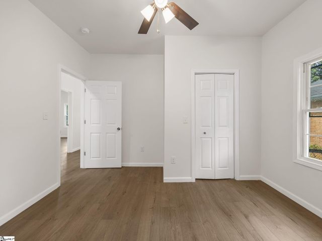 7729 Bradley Street, Spartanburg, SC 29303
