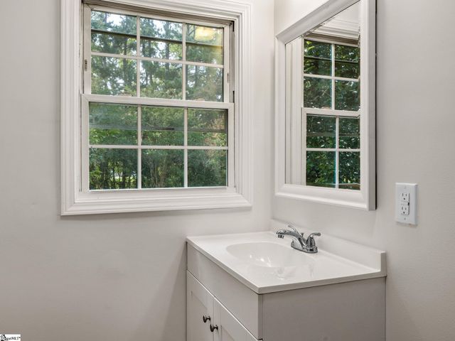 7729 Bradley Street, Spartanburg, SC 29303