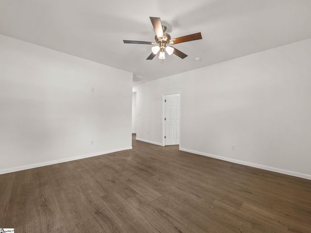 7729 Bradley Street, Spartanburg, SC 29303
