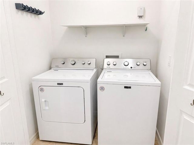 1117 SW 22nd TER, Cape Coral, FL 33991