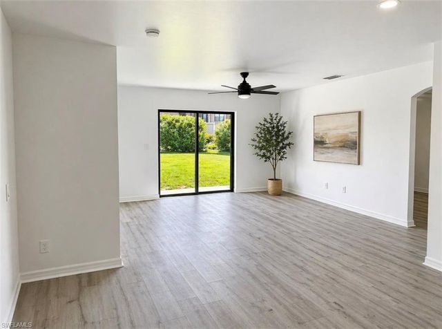 1117 SW 22nd TER, Cape Coral, FL 33991