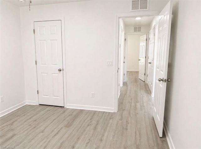 1117 SW 22nd TER, Cape Coral, FL 33991