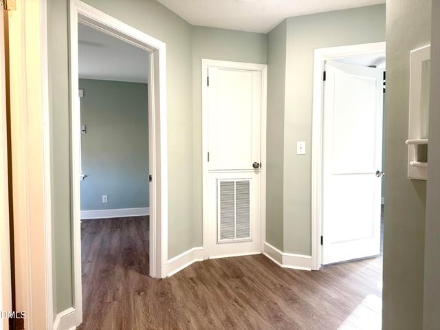 325 Courtland Terrace, Burlington, NC 27217