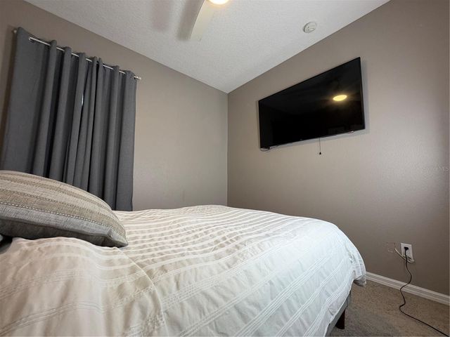 9305 GREEN DRAGON STREET, Orlando, FL 32827
