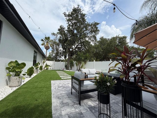 9305 GREEN DRAGON STREET, Orlando, FL 32827