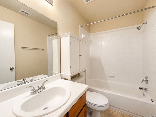 3961 Whisper Field, Schertz, TX 78108