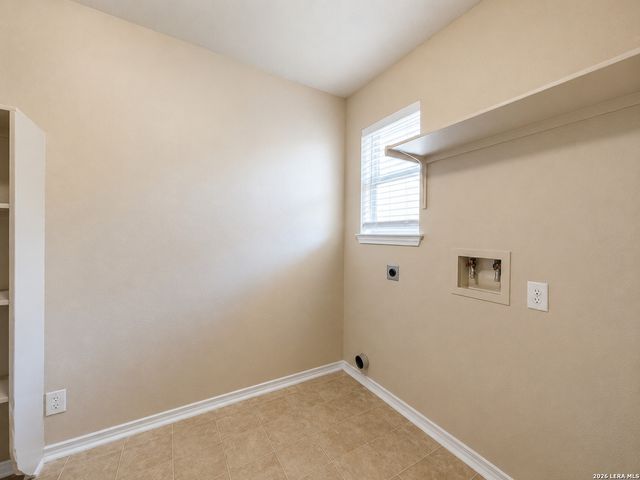 3961 Whisper Field, Schertz, TX 78108