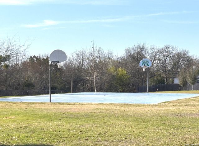 3961 Whisper Field, Schertz, TX 78108