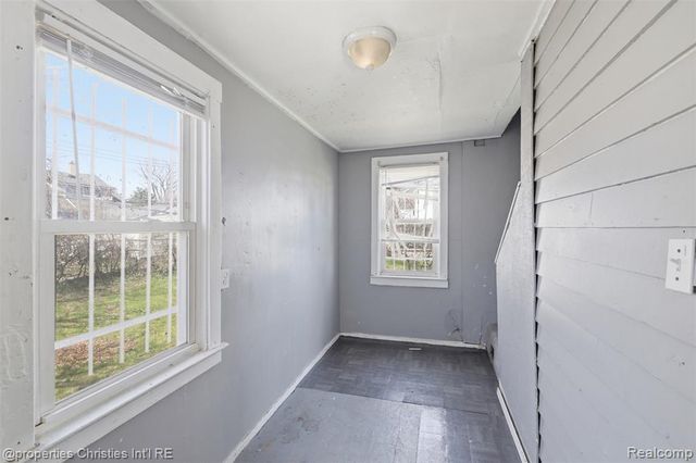 17139 Mackay Street, Detroit, MI 48212