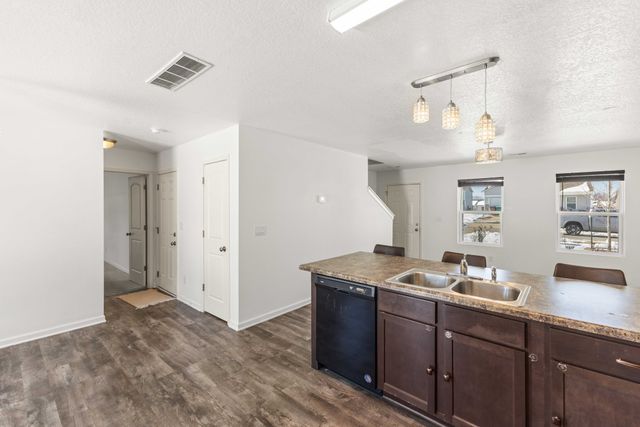 345 Hillside Drive, Pleasant Hill, IA 50327