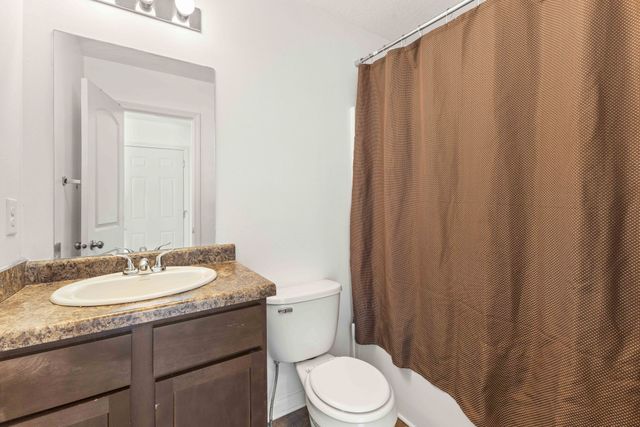 345 Hillside Drive, Pleasant Hill, IA 50327