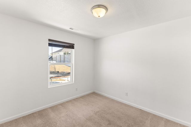 345 Hillside Drive, Pleasant Hill, IA 50327