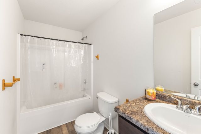 345 Hillside Drive, Pleasant Hill, IA 50327