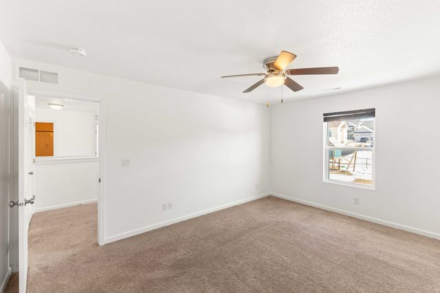 345 Hillside Drive, Pleasant Hill, IA 50327