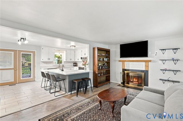 9330 Ravensworth Ct, Hanover, VA 23116