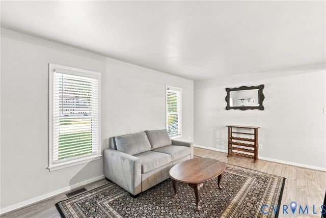 9330 Ravensworth Ct, Hanover, VA 23116