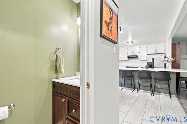 9330 Ravensworth Ct, Hanover, VA 23116