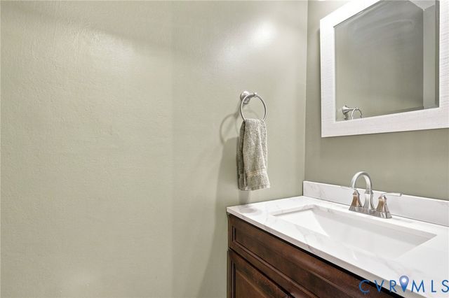 9330 Ravensworth Ct, Hanover, VA 23116