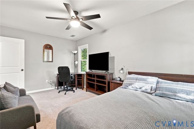 9330 Ravensworth Ct, Hanover, VA 23116