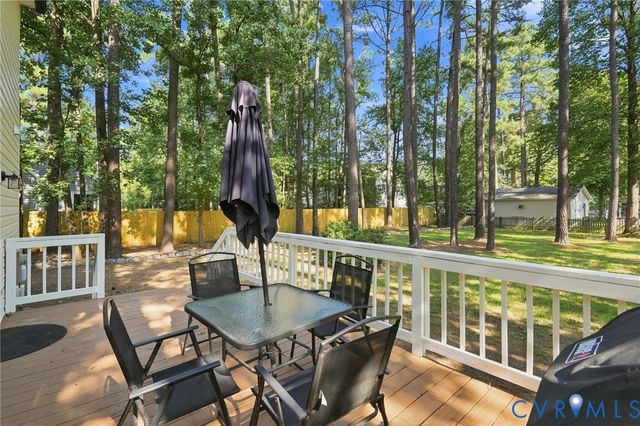 9330 Ravensworth Ct, Hanover, VA 23116