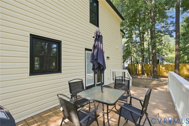 9330 Ravensworth Ct, Hanover, VA 23116