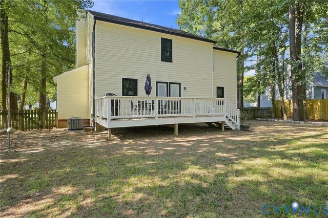 9330 Ravensworth Ct, Hanover, VA 23116