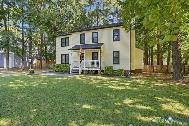 9330 Ravensworth Ct, Hanover, VA 23116