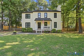 9330 Ravensworth Ct, Hanover, VA 23116